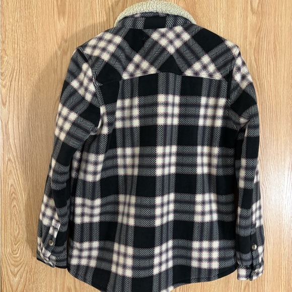 Soho Black and Cream Plaid Brushed Fleece Sherpa Lined Oversized Shirt Jacket - Picture 2 of 5
